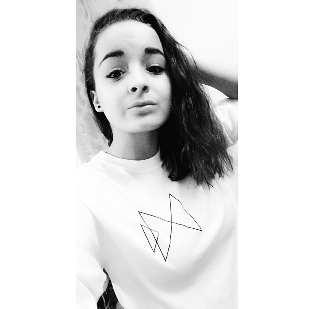 Meet your Posher, Destini